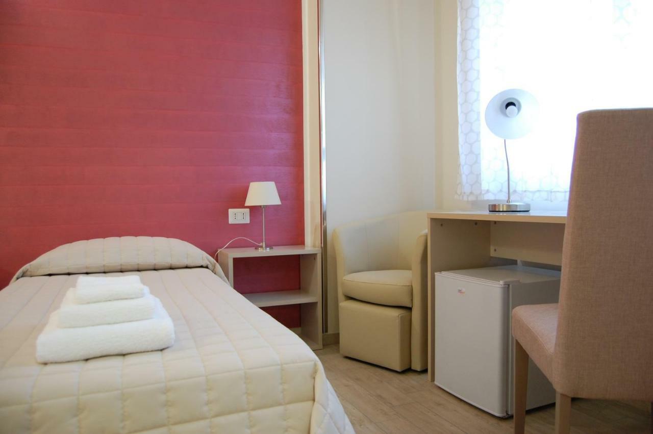 B&B Del Corso San Cataldo  Dış mekan fotoğraf